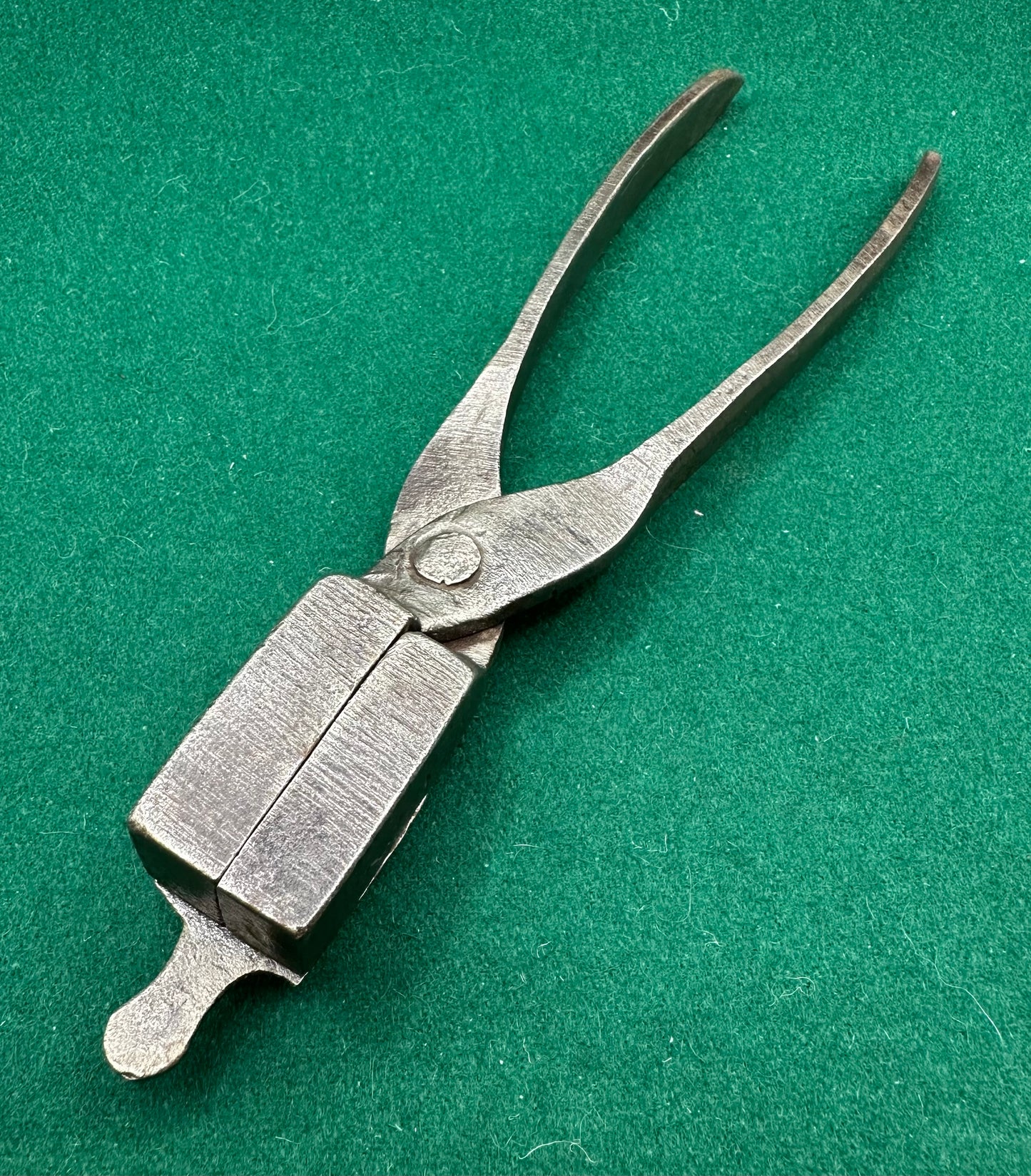 Very Large Cast Steel Scissor Bullet Mould With Attached Sprue Cutter