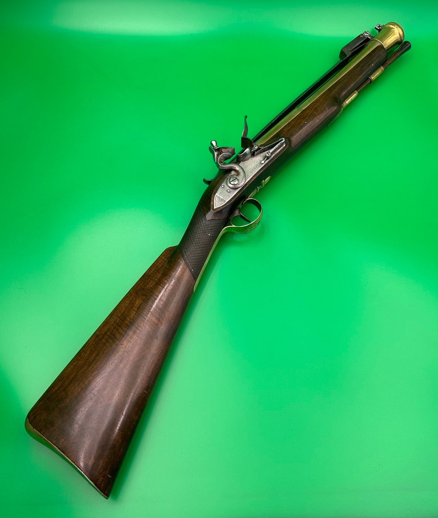 A Handsome Brass Barrelled Flintlock Blunderbuss With A Top Mounted Sprung Bayonet