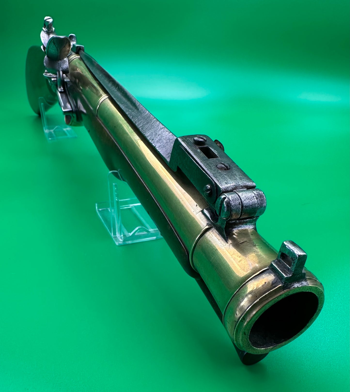 A Handsome Brass Barrelled Flintlock Blunderbuss With A Top Mounted Sprung Bayonet