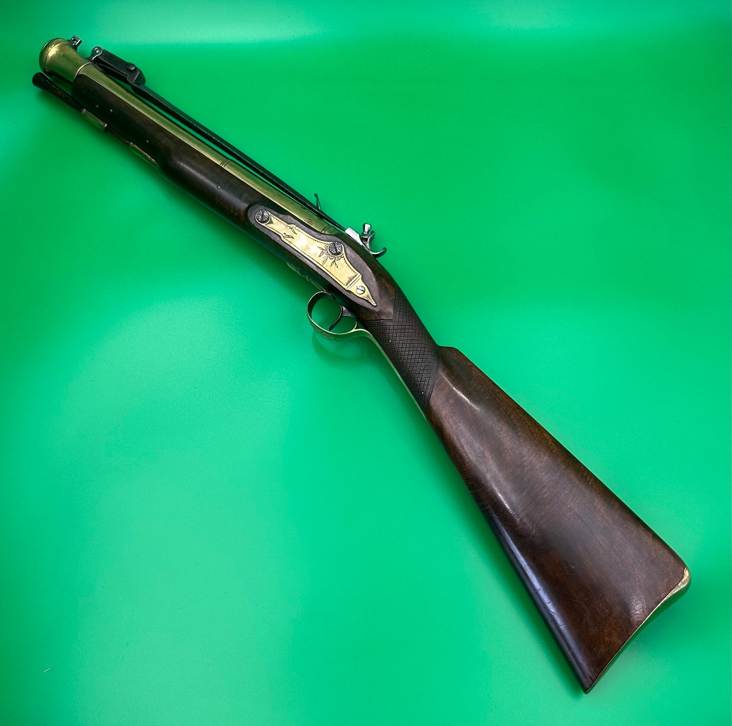 A Handsome Brass Barrelled Flintlock Blunderbuss With A Top Mounted Sprung Bayonet