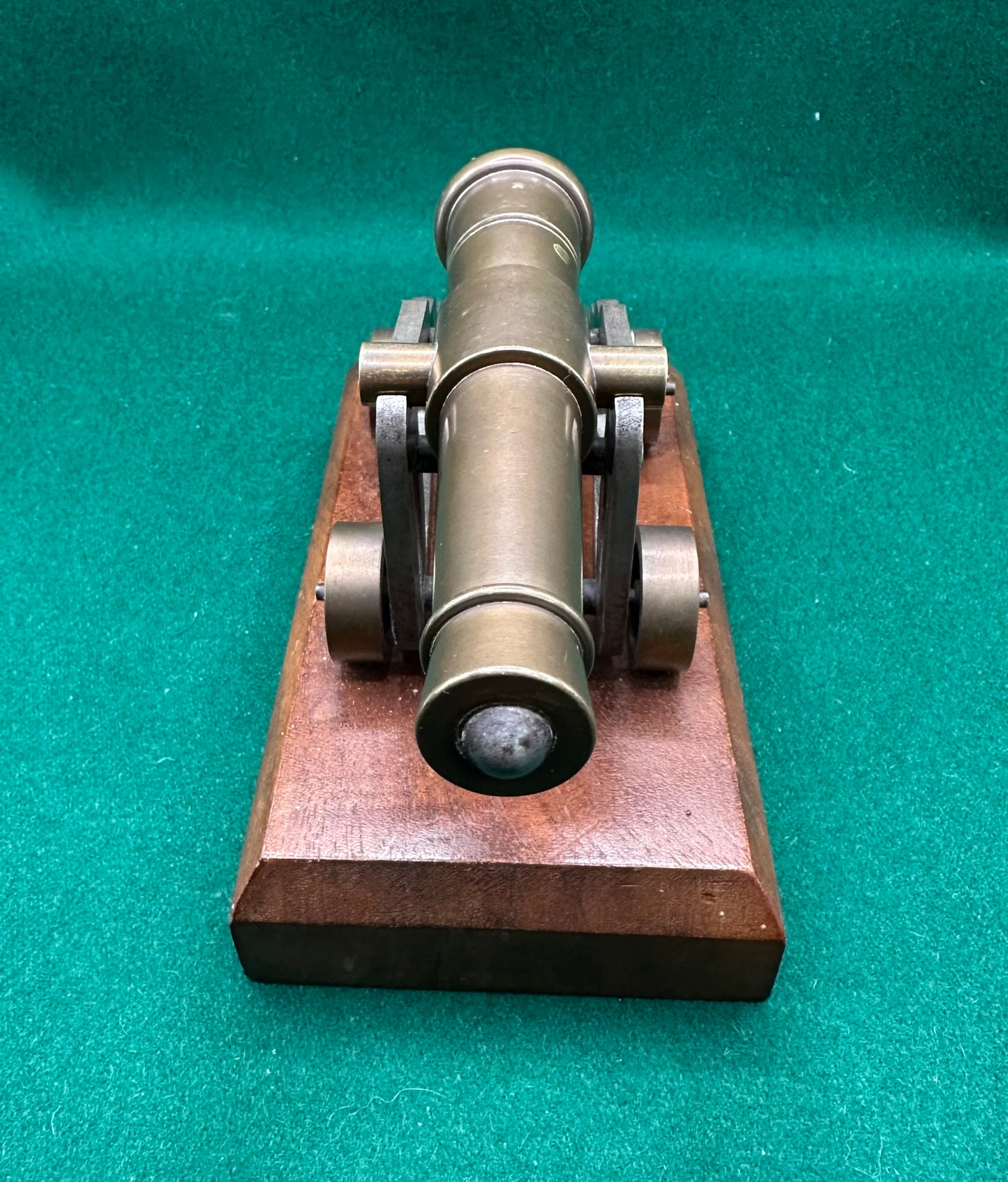 20th Century Brass Model Of A Victorian Artillery Piece