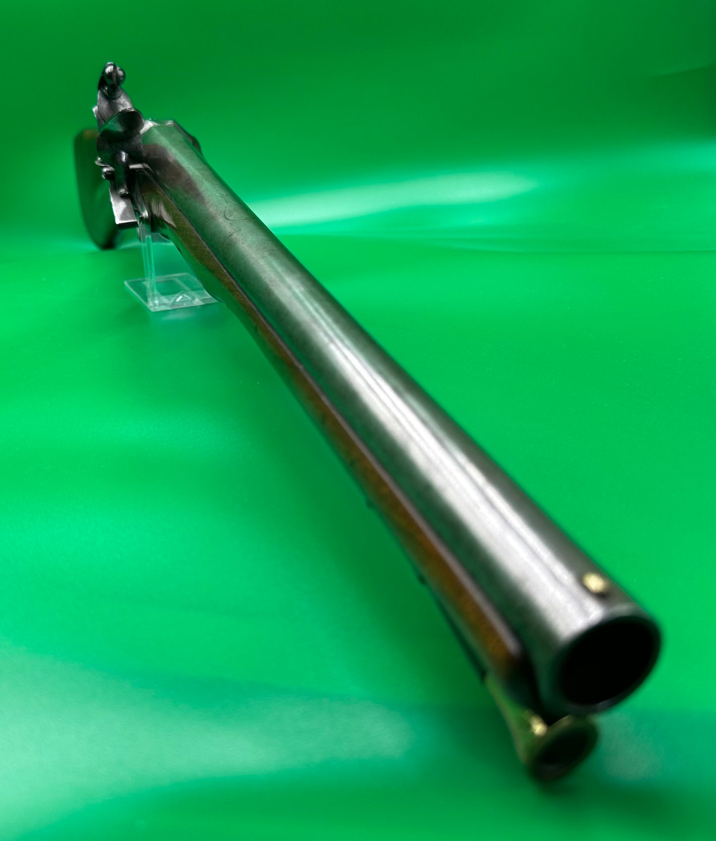 A Very Short Barrelled Steel And Walnut Flintlock Carbine Or Coach Gun