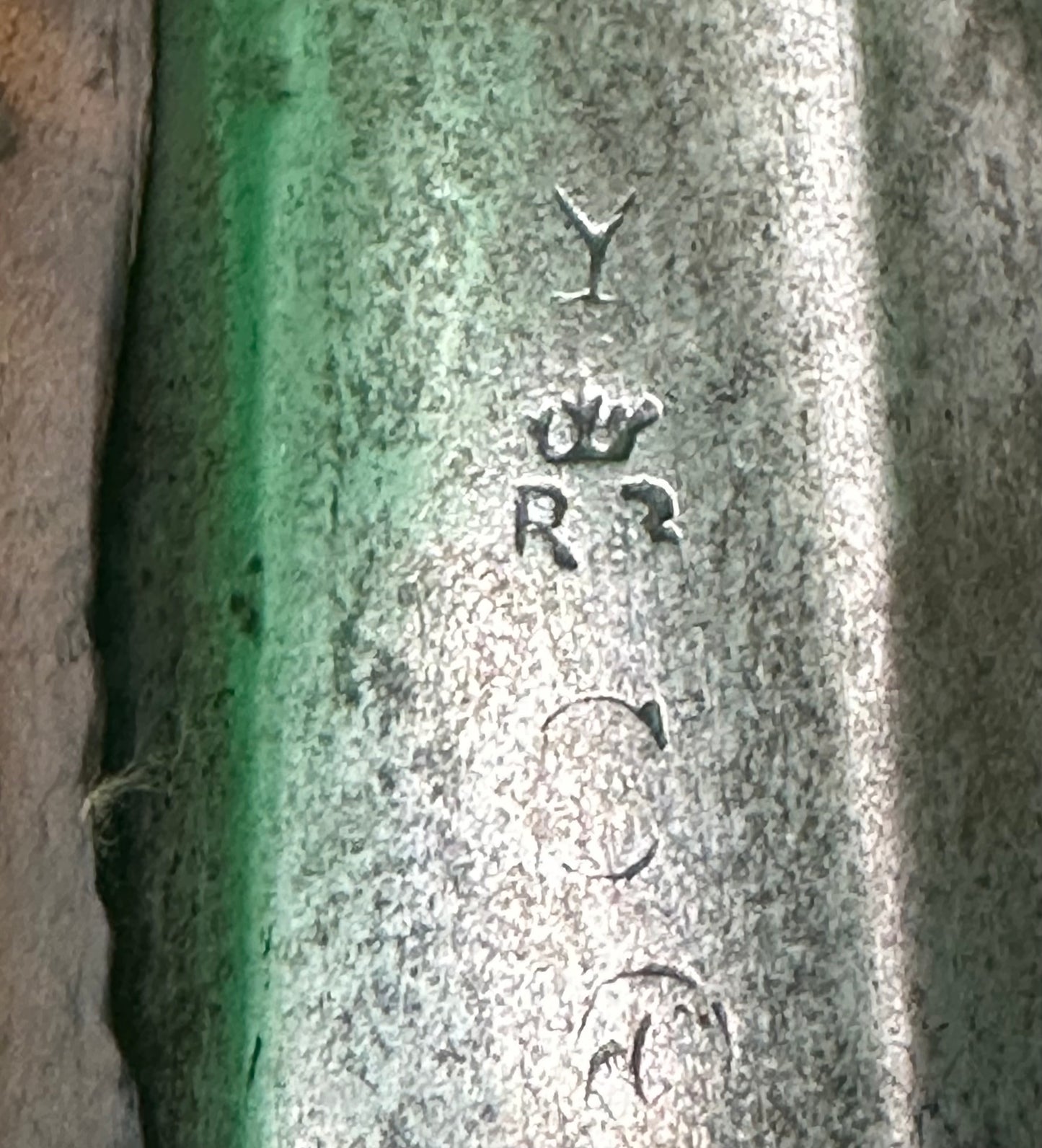 A Very Short Barrelled Steel And Walnut Flintlock Carbine Or Coach Gun