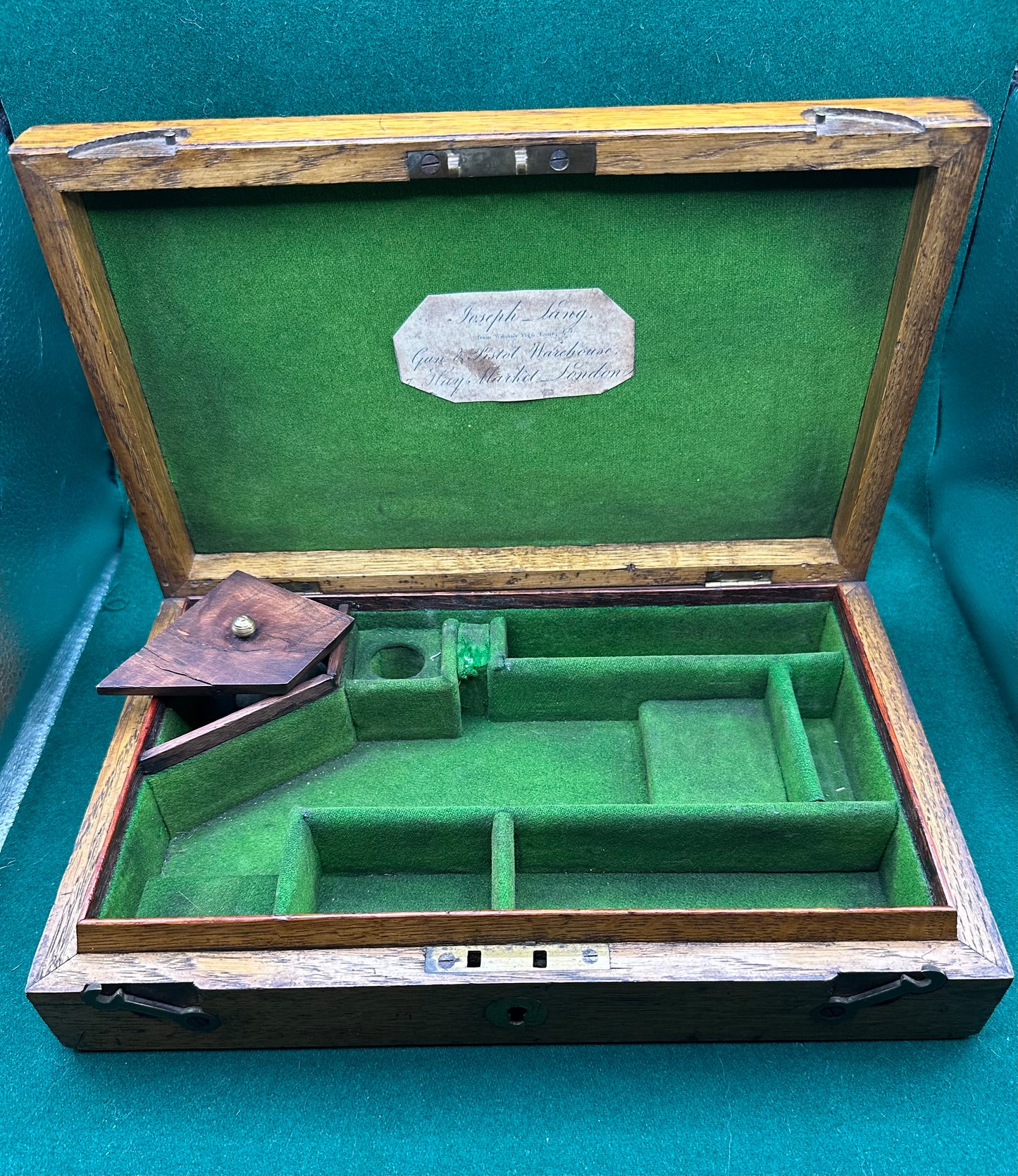 Cased Boxlock Sidehammer Percussion Cap Pistol With Accessories
