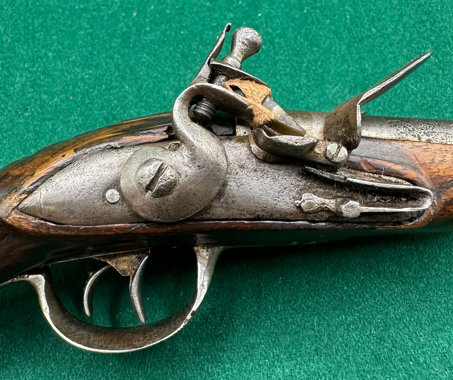 Double Barrelled Side By Side Flintlock Travelling Pistol