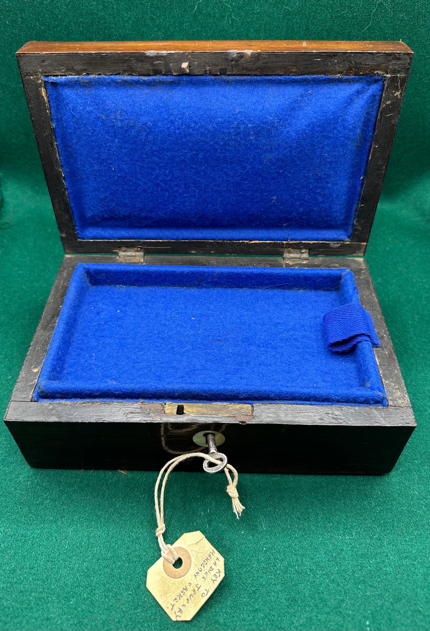 Attractive Little Percussion Cap Muff Pistol By Clark Of Cambridge In A Partitioned Jewellery Box