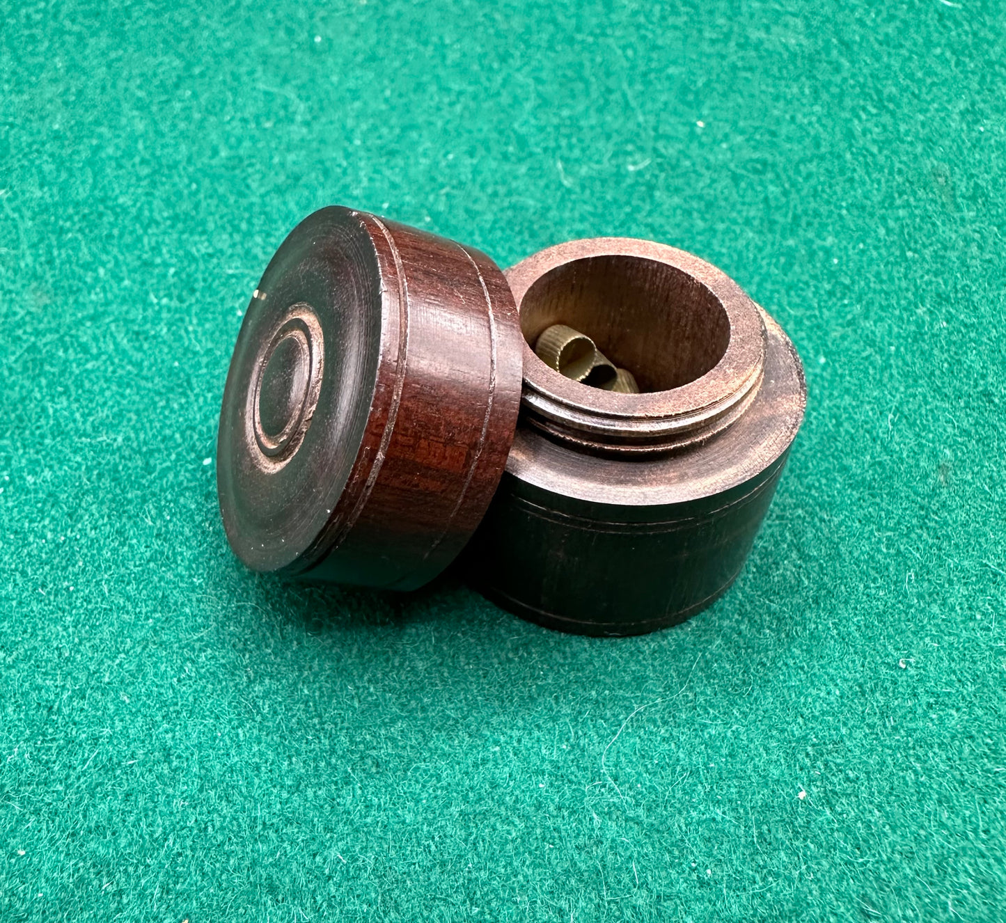Attractive Little Percussion Cap Muff Pistol By Clark Of Cambridge In A Partitioned Jewellery Box