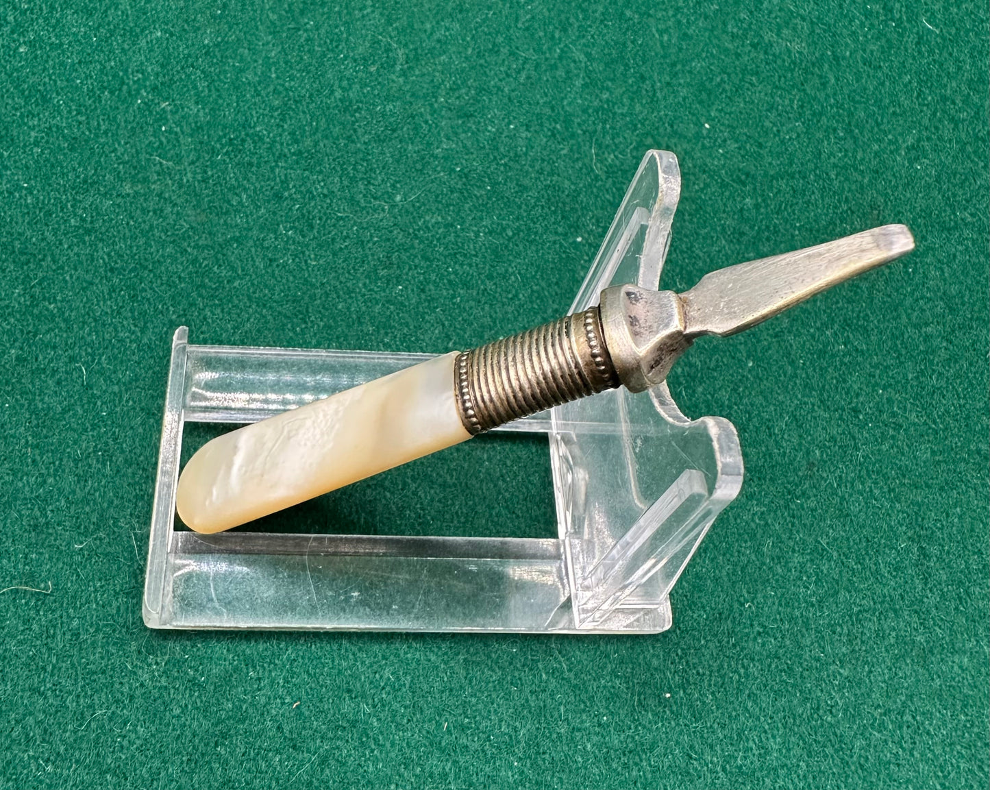 Attractive Little Percussion Cap Muff Pistol By Clark Of Cambridge In A Partitioned Jewellery Box