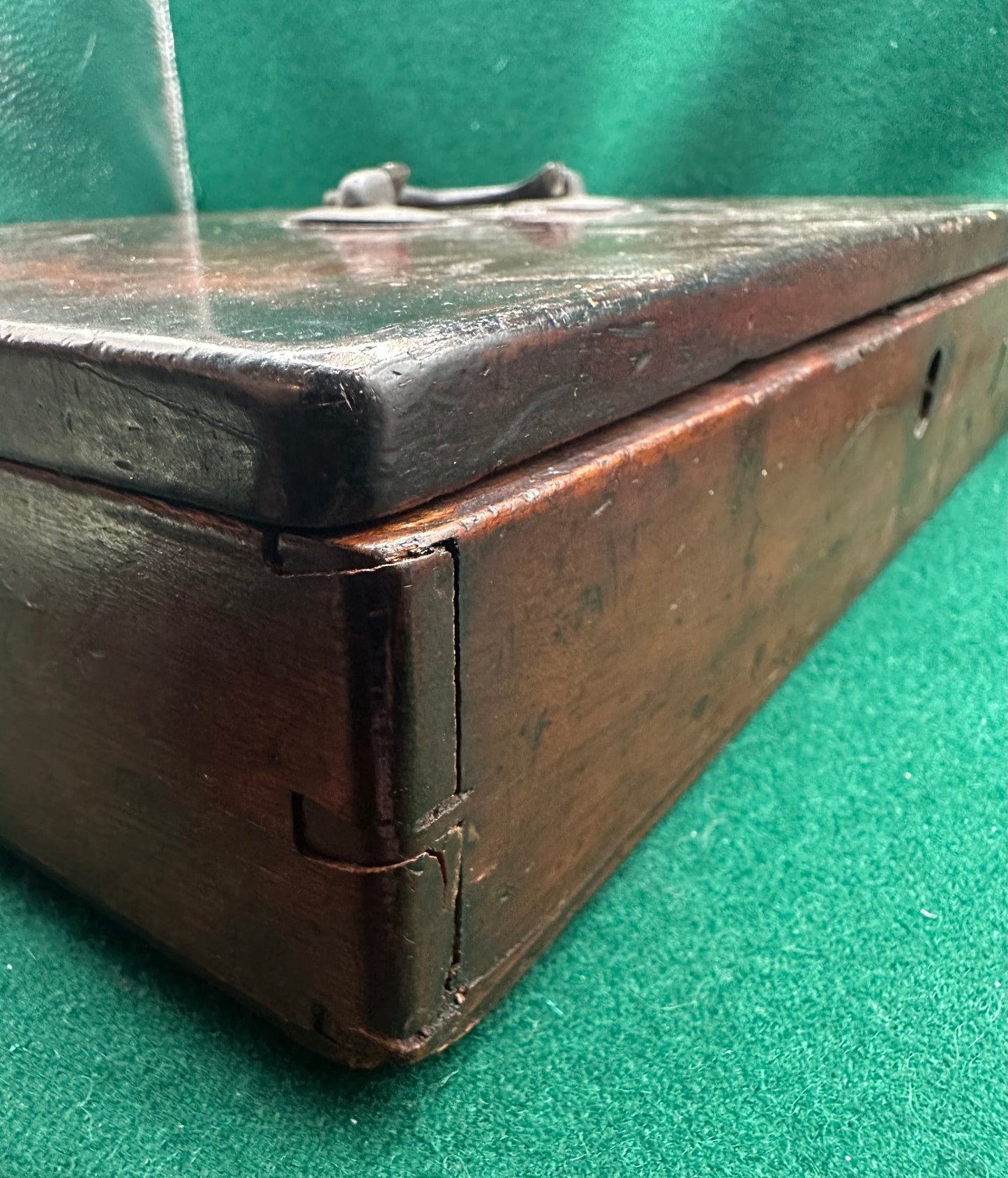 Very Handsome Cased Brass Flintlock Boxlock Blunderbuss Pistol In Its Case With Accessories