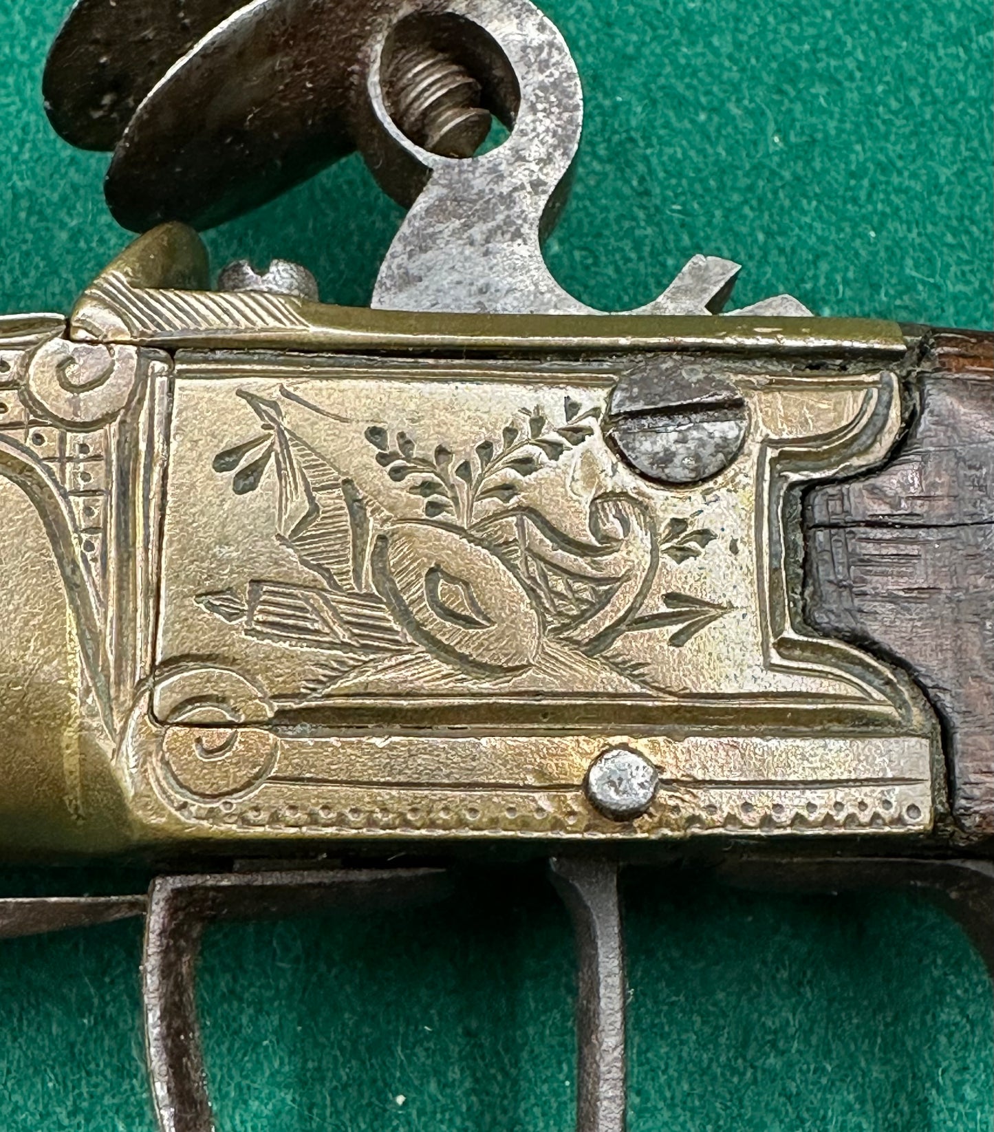 Very Handsome Cased Brass Flintlock Boxlock Blunderbuss Pistol In Its Case With Accessories