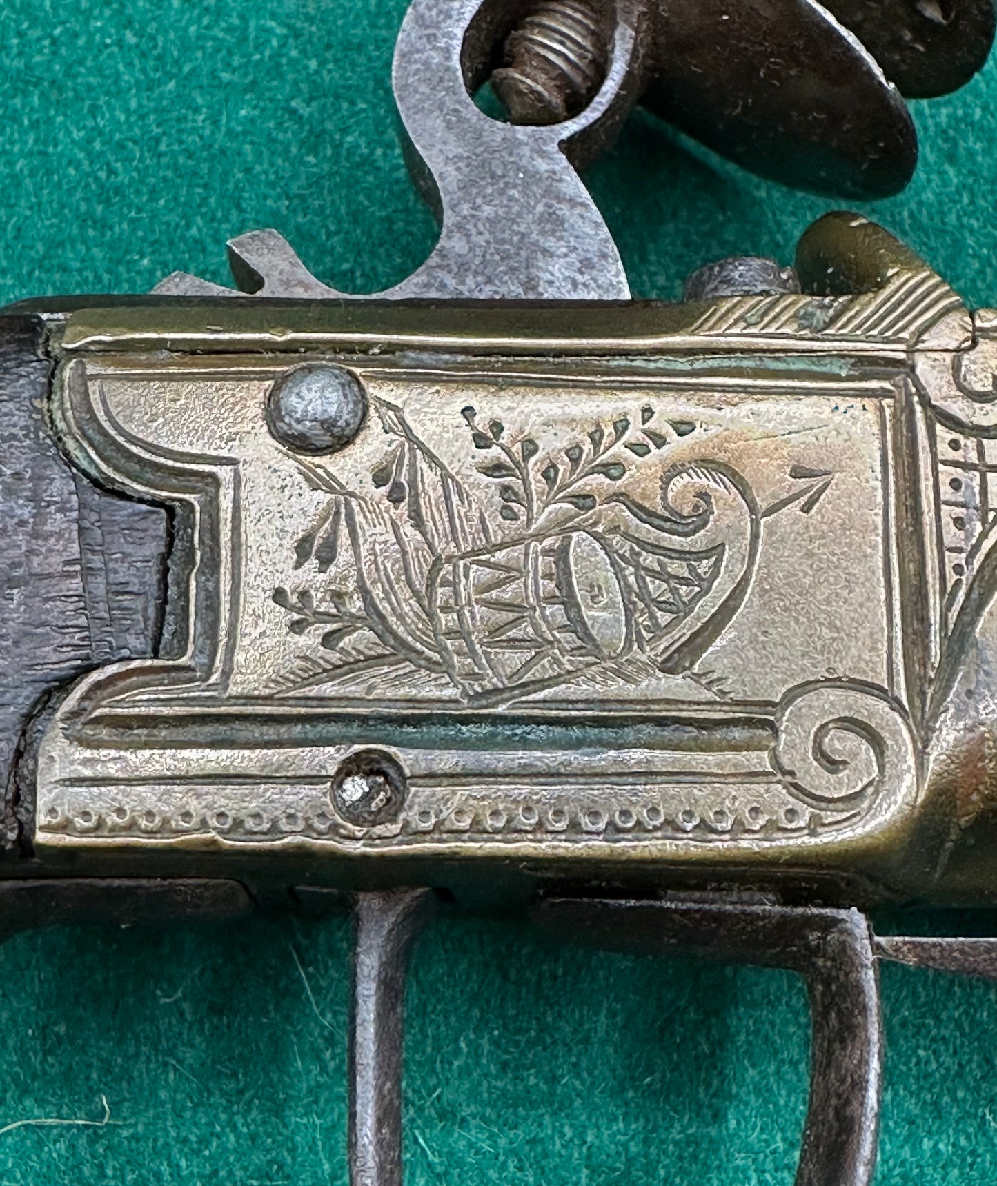 Very Handsome Cased Brass Flintlock Boxlock Blunderbuss Pistol In Its Case With Accessories
