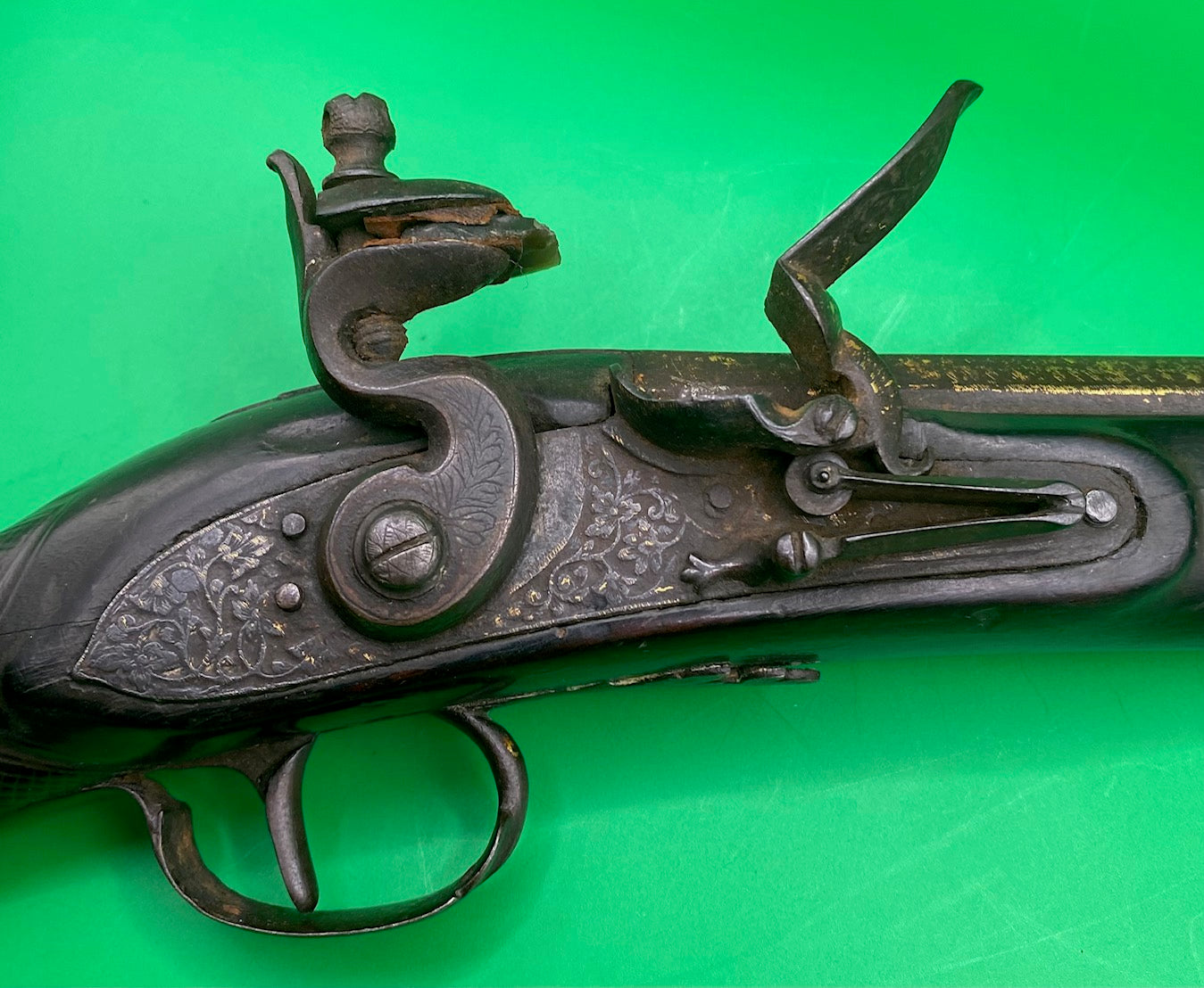 Fine Knee Blunderbuss with Chiselled Steel Mounts