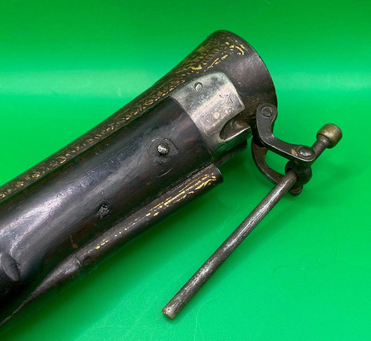 Fine Knee Blunderbuss with Chiselled Steel Mounts