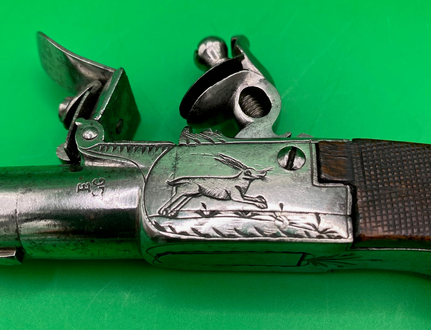 Pair of Belgian Cannon Barrel Flintlock Pocket Pistols in Fine Condition