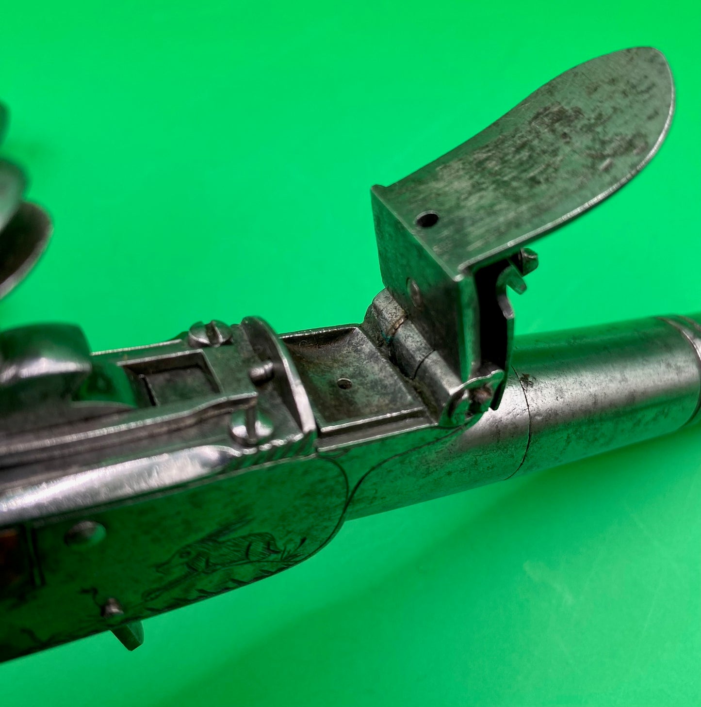 Pair of Belgian Cannon Barrel Flintlock Pocket Pistols in Fine Condition